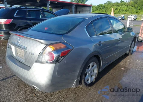 2009 Nissan Altima 2.5 S z USA, uszkodzony, nr VIN 1N4AL21E09N533733